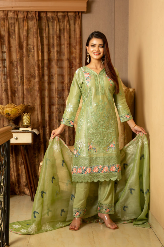 New Readymade Eid Collection Girls Cotton Skinprint Embroidery Lace Work Salwar Kameez | Three Piece 34